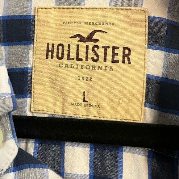 Hollister Blue And White Plaid Button Down Size Large - Picture 8 of 8